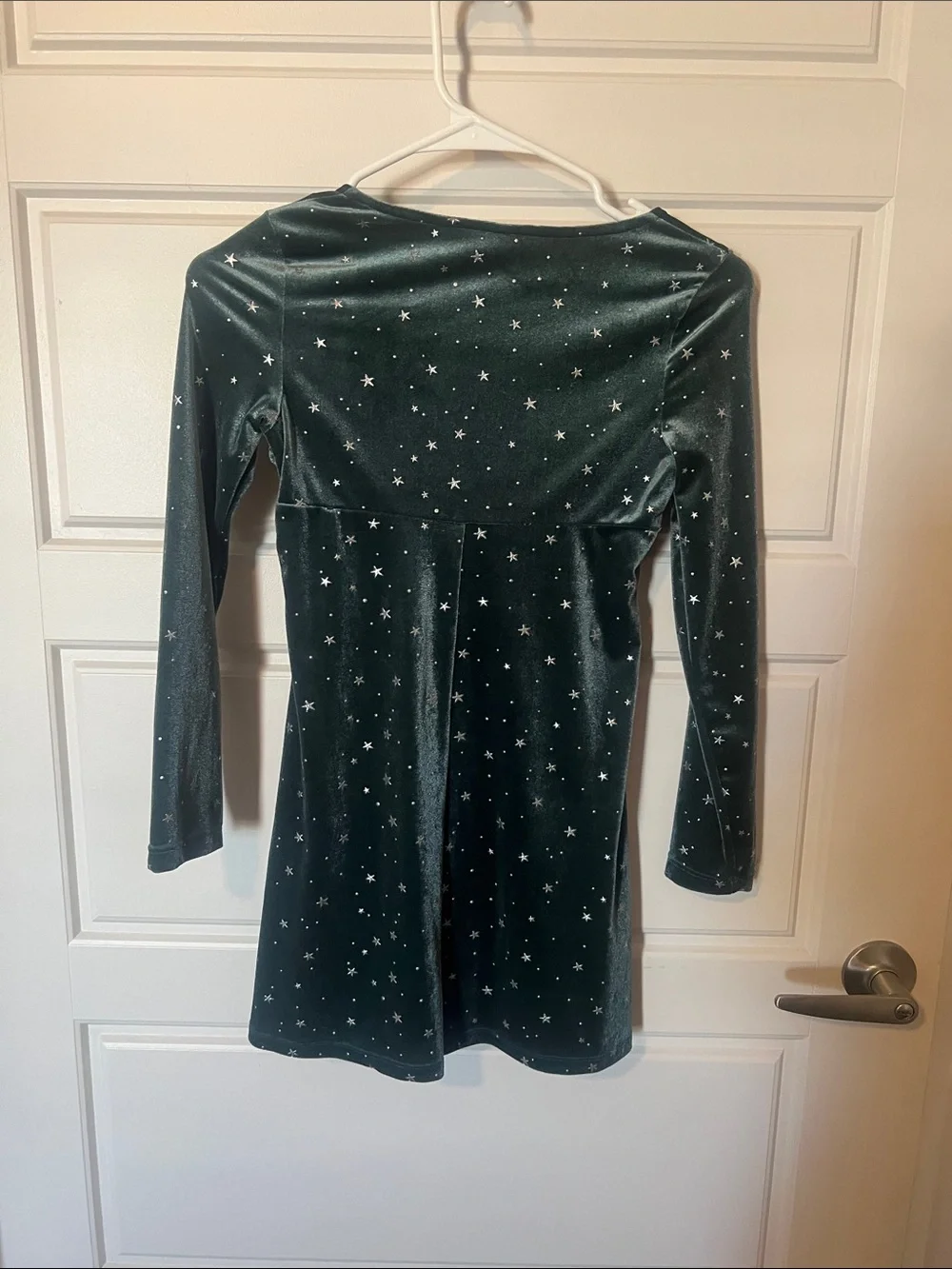 SO Emerald Velvet Star Print Long Sleeve Dress